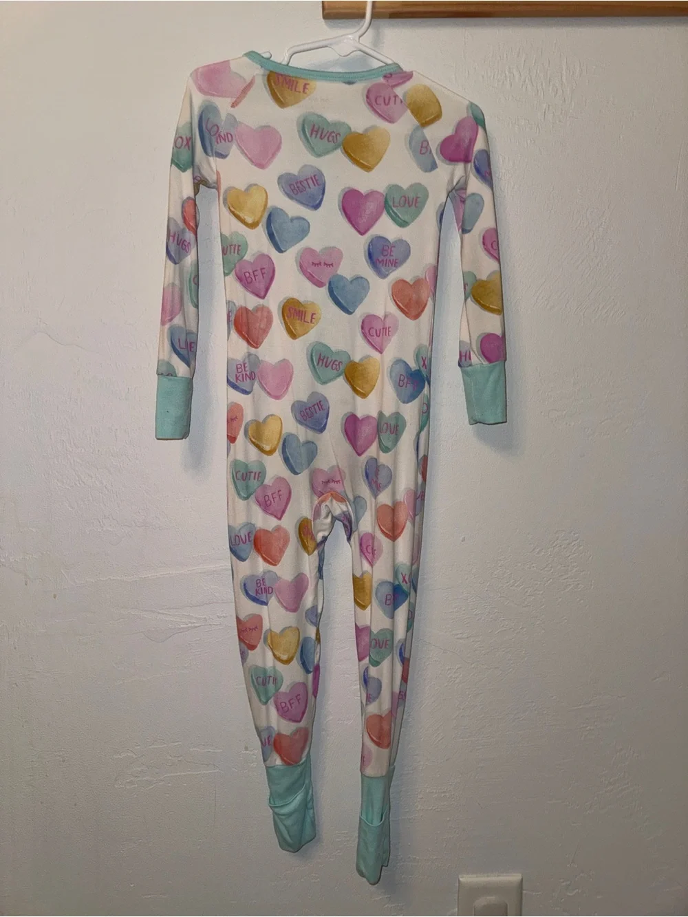 Little Sleepies Pastel Conversation Bamboo Heart Zippy with Mint Trim 2T